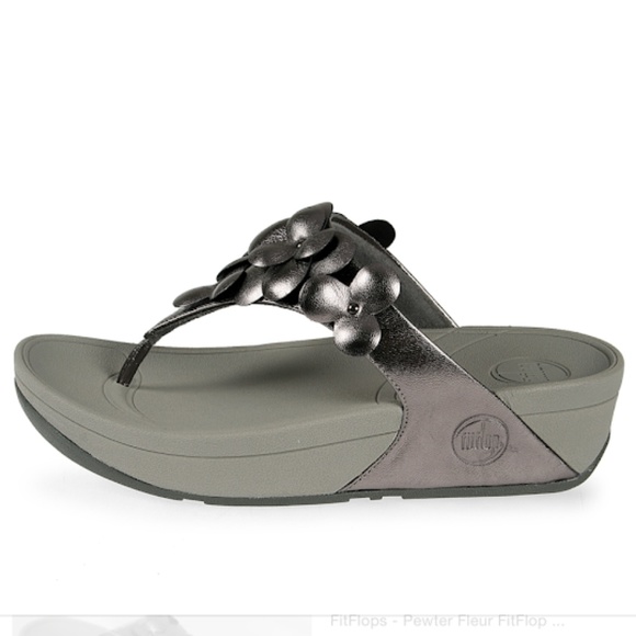 pewter fitflops